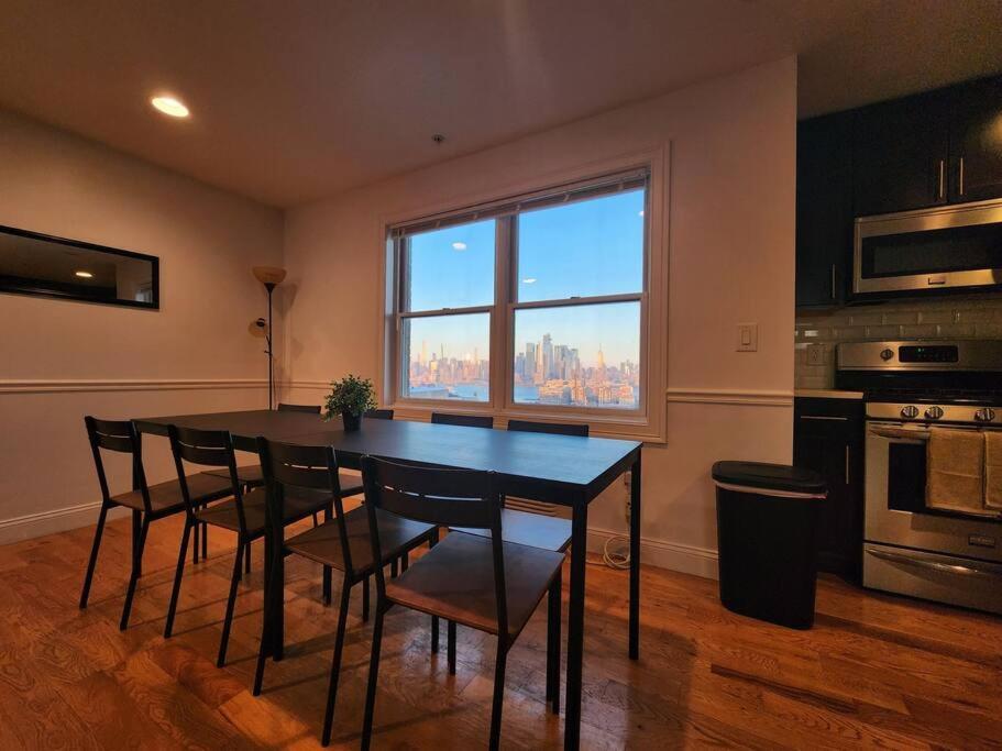 Luxurious 2 Bed ! Mins To Nyc! Union City Exterior foto
